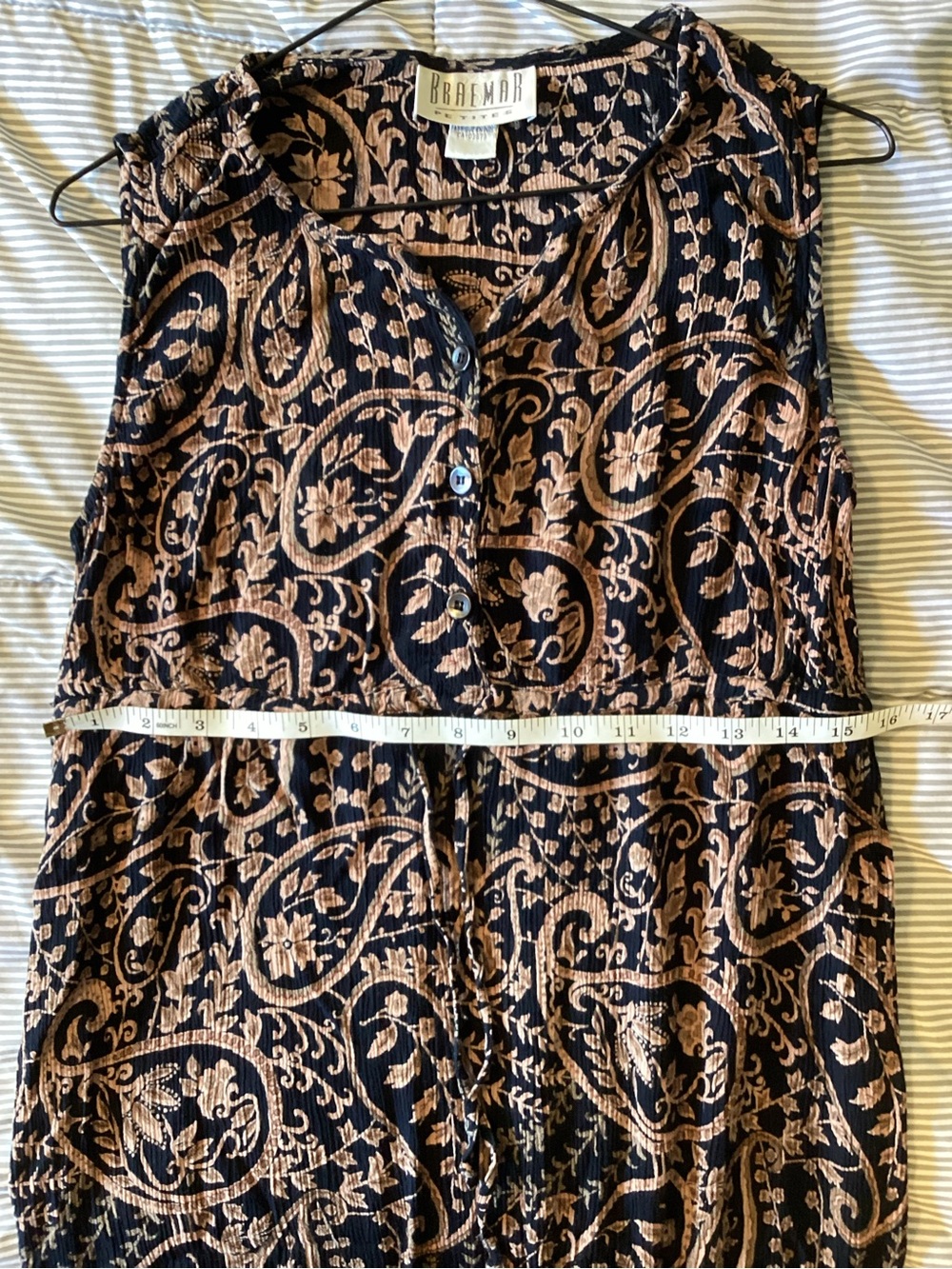 Sleeveless Black & Blush Paisley Maxi Dress - Braemar - Picture 4 of 4